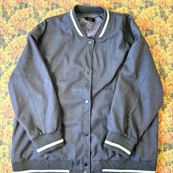 VICI woman's Fulton varsity relaxed Bomber Jacket - Picture 1 of 7